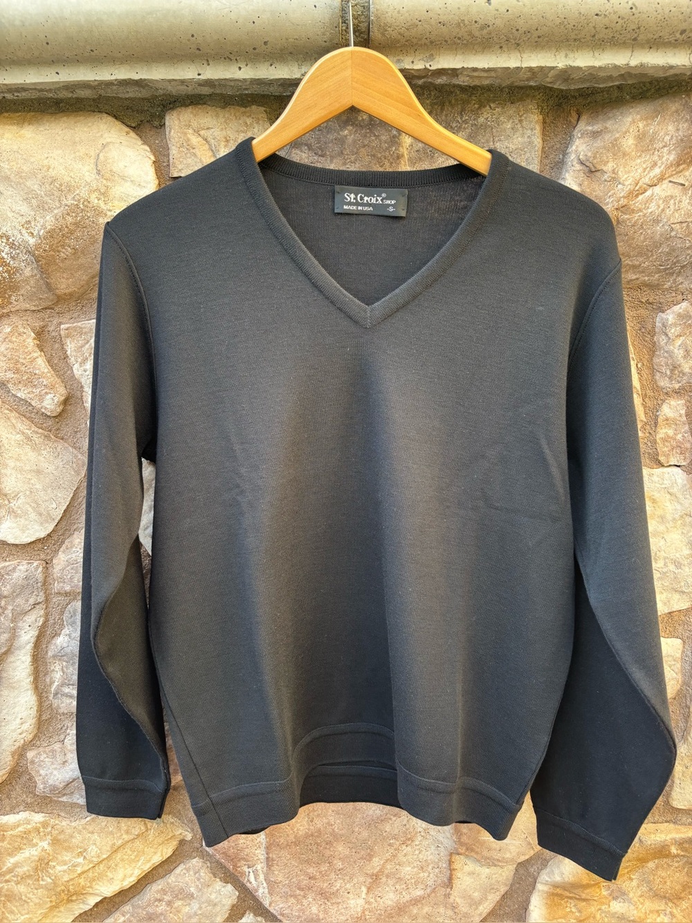 St. Croix Luxury V Neck Pullover Wool Sweater Knit Black Sz Small USA Made